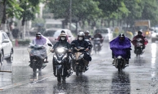 Dự báo thời tiết Bắc Ninh đêm 16, ngày 17/8: Có mưa rào và dông rải rác